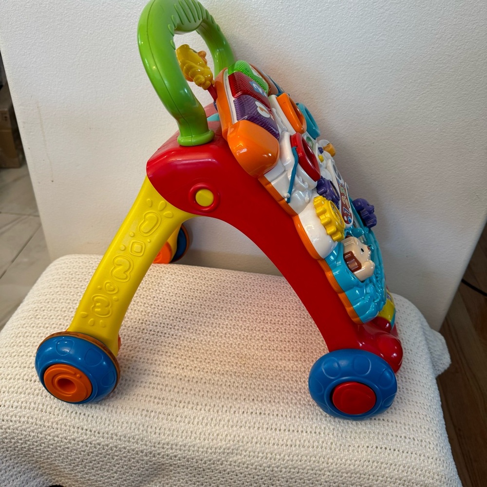 VTech First Step Multi-Color Activity Baby Walker. - Picture 4 of 8
